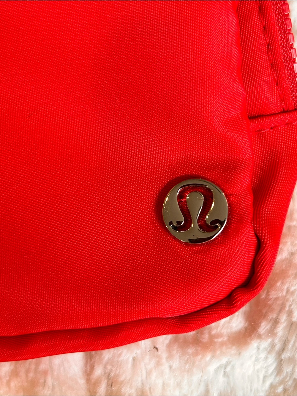 lululemon Athletica Everywhere Crossbody Bag - Cherry/Silver Sling, 1L - Picture 3 of 11